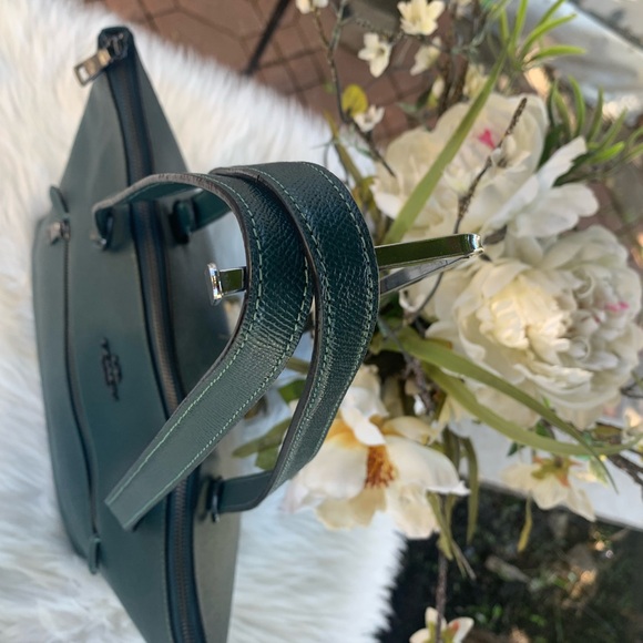 Coach Gallery Tote Bag Green Crossgrain Leather - Picture 4 of 8